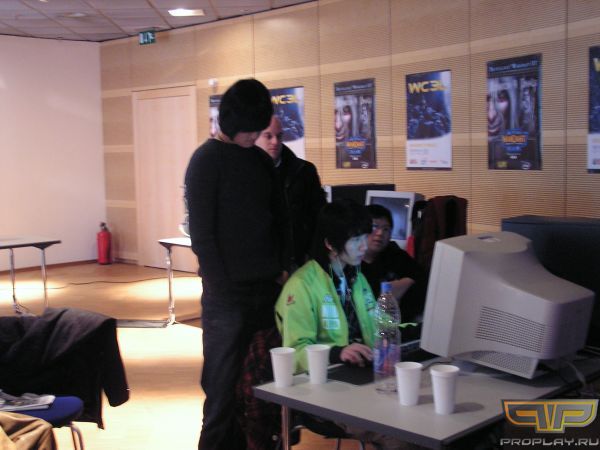 ����� ���-�� �� WE